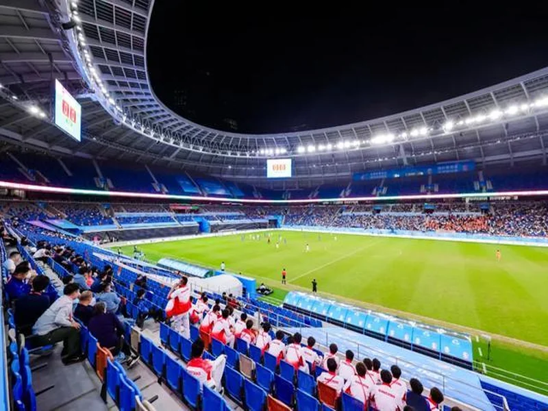 廷贝尔：不觉得埃泽上演帽子戏法是偶然，这家伙一直都很努力